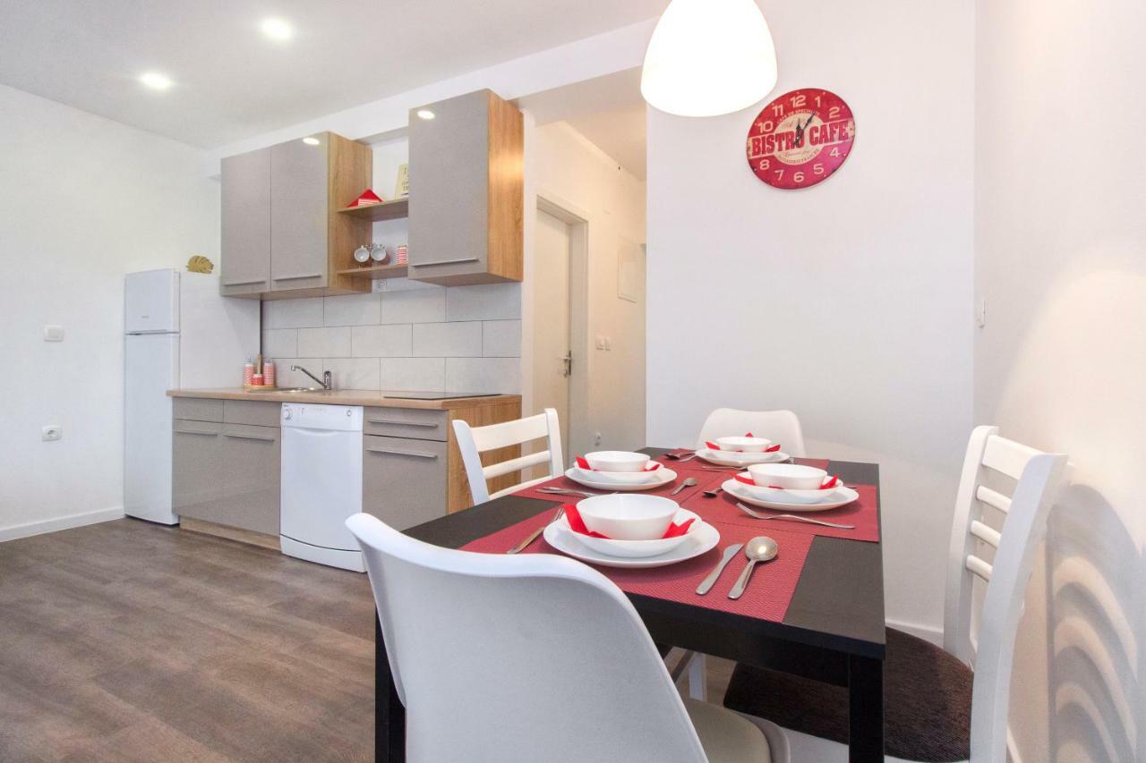 Apartmani Olivette Шибеник Екстер'єр фото