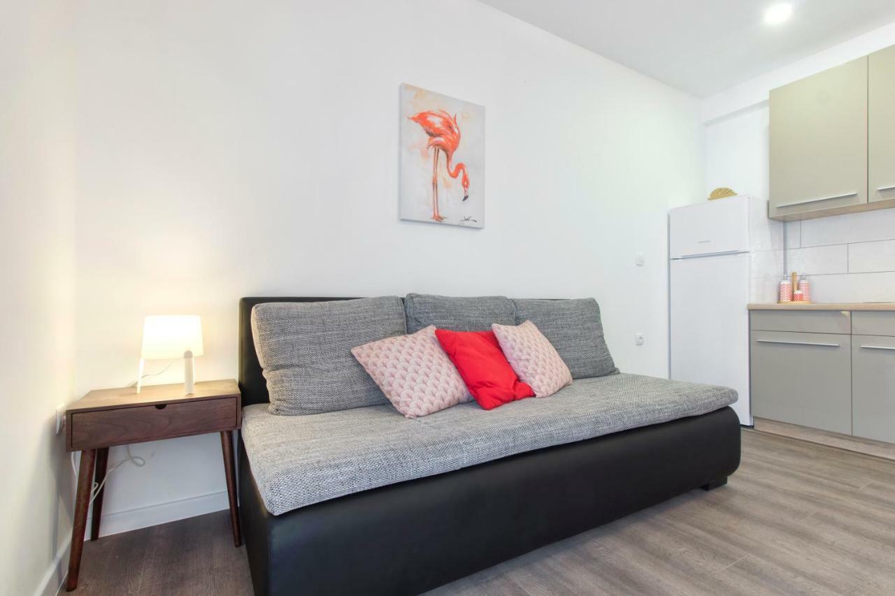 Apartmani Olivette Шибеник Екстер'єр фото
