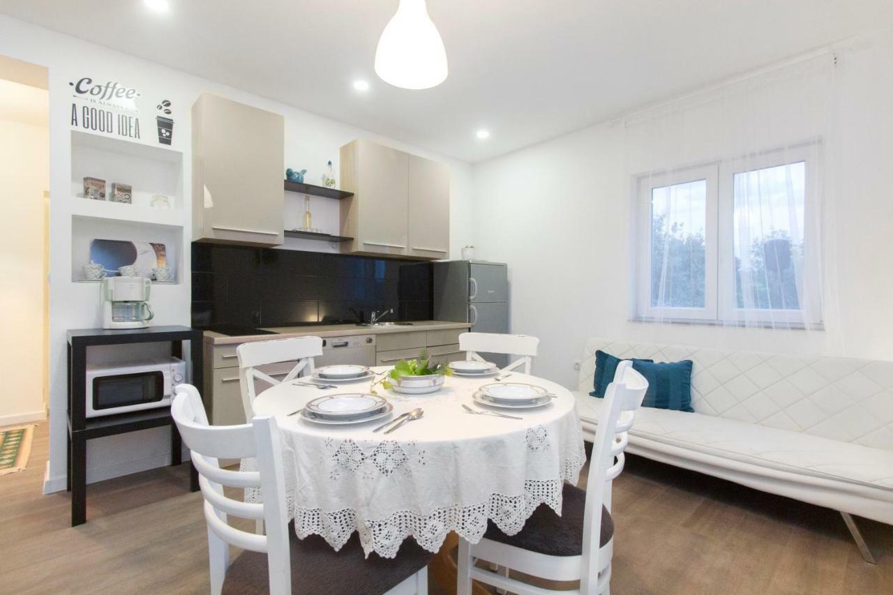 Apartmani Olivette Шибеник Екстер'єр фото