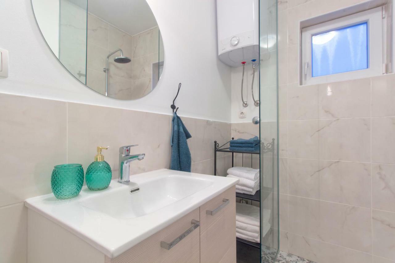 Apartmani Olivette Шибеник Екстер'єр фото